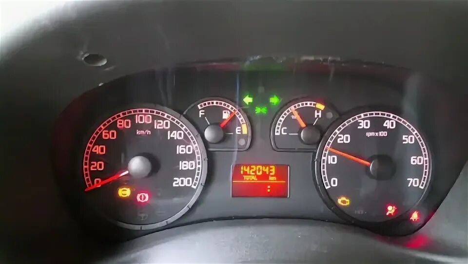 Fiat ducato ошибка. P0638 fiat. p0638 fiat albea. фиат дукато ошибка р0638. ошибка р0638 фиат дукато 250.