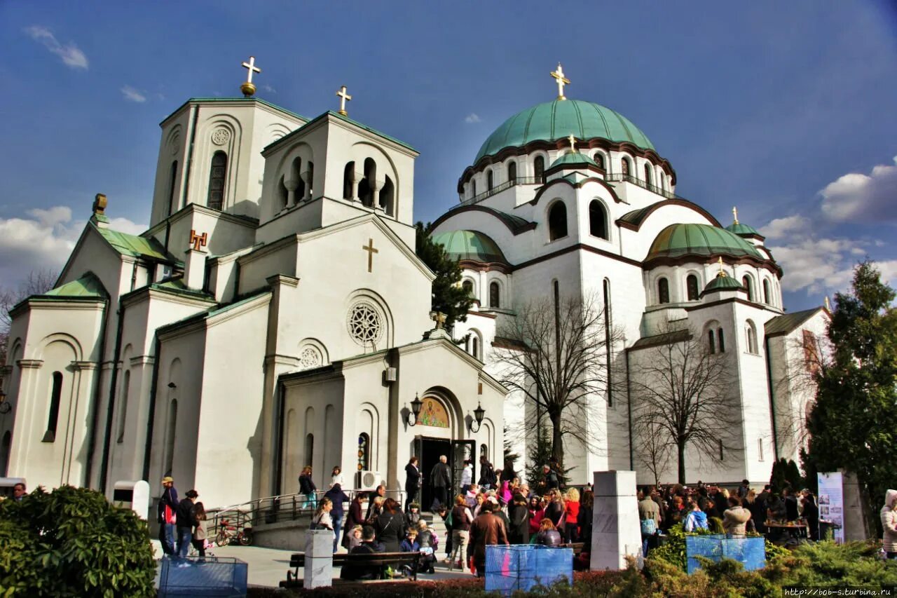 Храм св Саввы в Белграде. Храмы Белграда Сербия православные. Сербская православная Церковь в Белград.