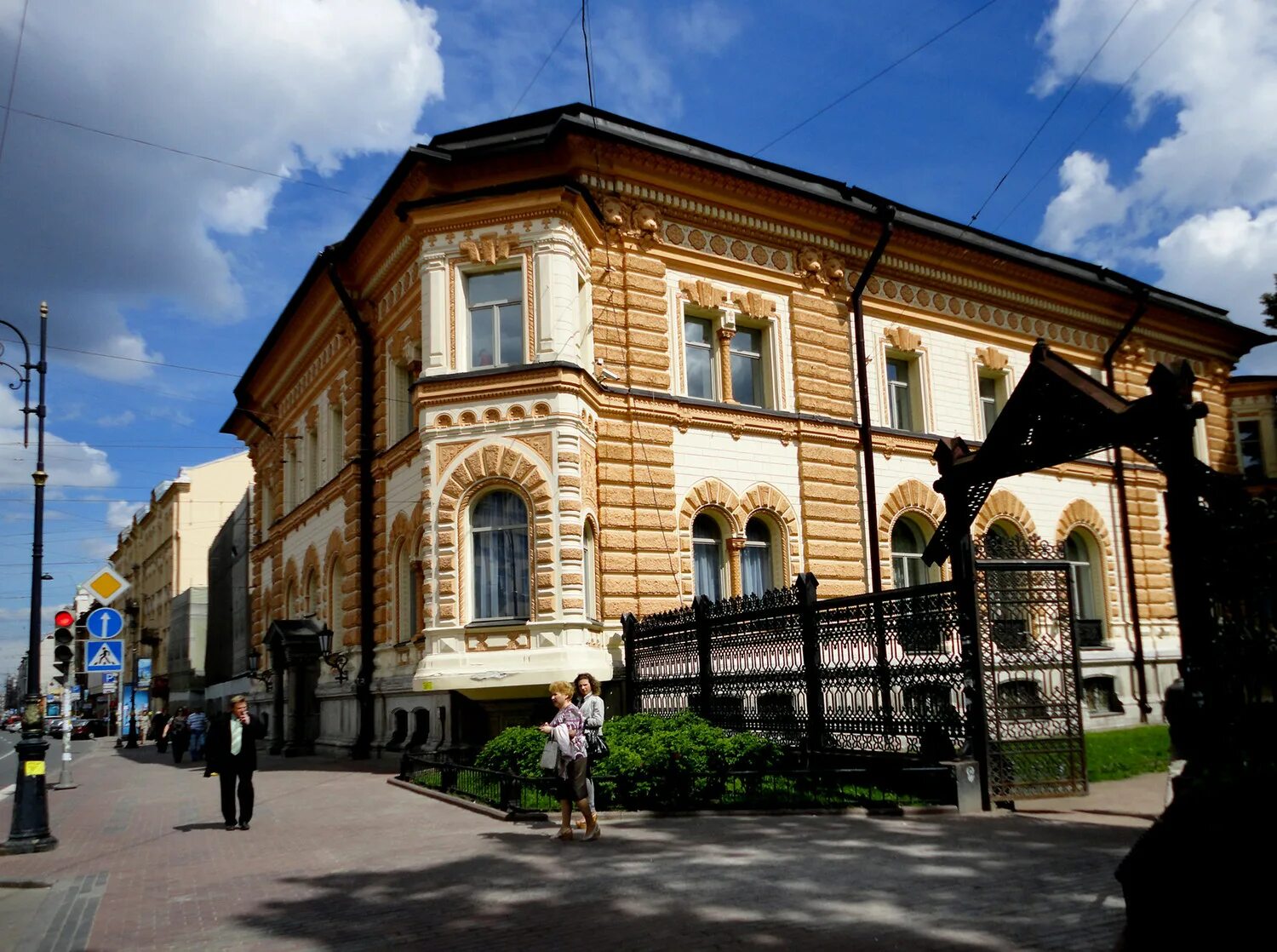 Особняк Сан-Галли Санкт-Петербург. Особняк Сан Галли на Лиговском. Сан-Галли Санкт-Петербург особняк Лиговский 62. Лиговский проспект 62 Санкт-Петербург.