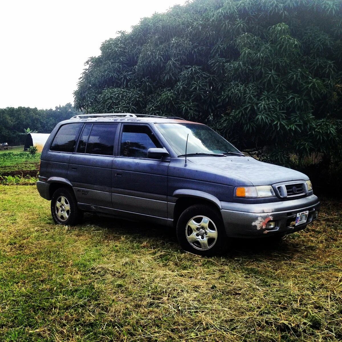 Мазда мпв 4. Mazda MPV 1998. Mazda MPV 4wd. Mazda MPV 1996 4x4 4wd. Мазда МПВ 1998г.