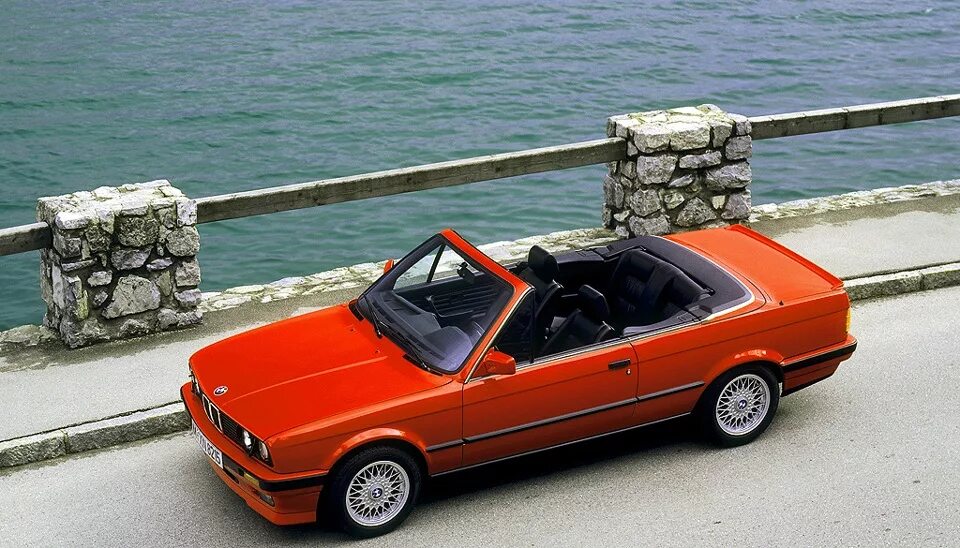 BMW e30 кабриолет. Модель BMW e30 кабриолет. БМВ 3 купе 1985 кабриолет. BMW 325i 1991