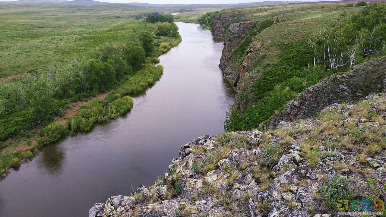 Река брат. Утес семь братьев кизильский район. река урал новотроицк. река урал кизильский район. село кизильское река урал.