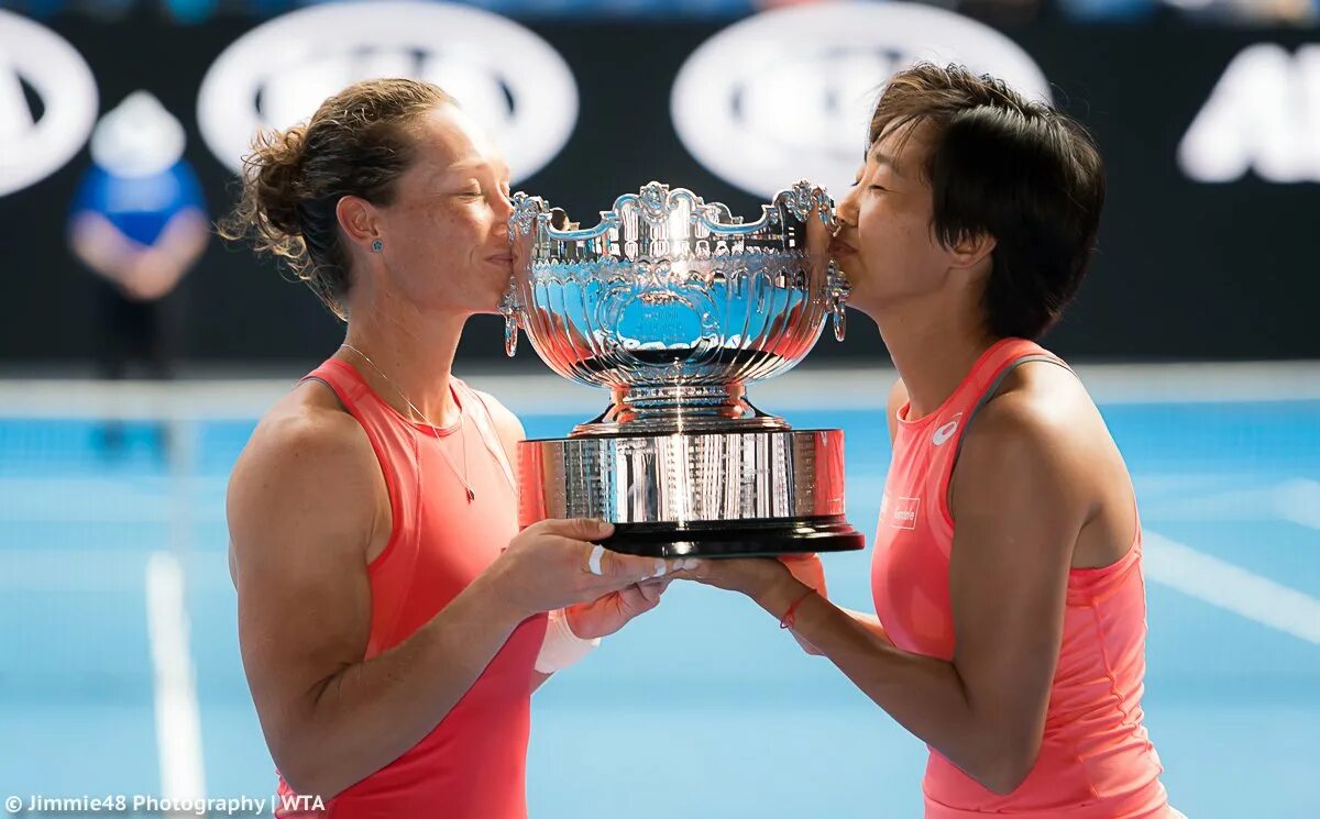 Австралия опен парный Кубок. Australian open чемпионы в миксте. : Zhang Shuai bo. Shuai-300. В парном разряде