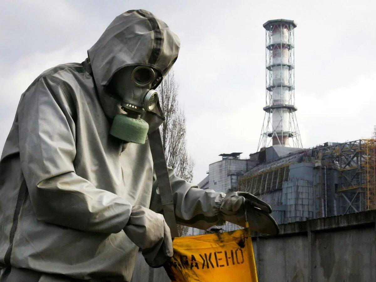 Chernobyl на русском. Чернобыльская АЭС 1986. Станция ЧАЭС Чернобыль. Чернобыльская катастрофа 1986. Чернобыль взрыв атомной станции 1986.