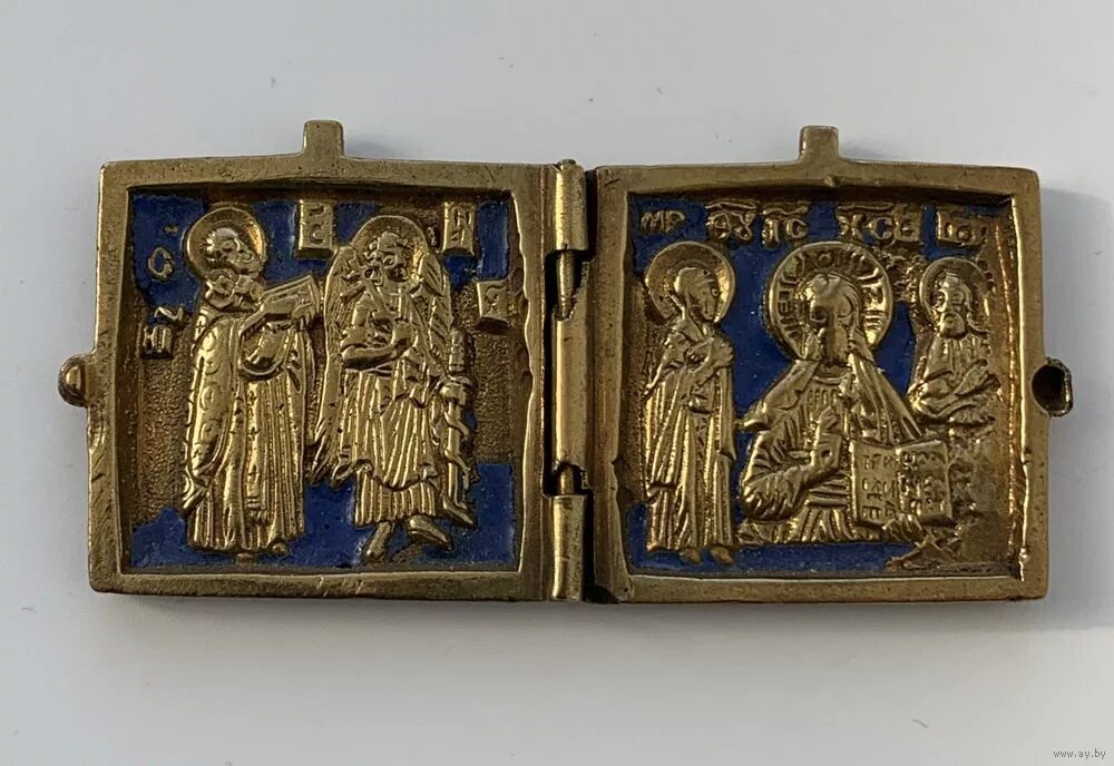 Бронзовый складень. Складень трехстворчатый богоматерь всех скорбящих радость. Трехчастный складень владимирская богоматерь. Складень трехстворчатый деисус серебро. Медные иконы староверов складень.