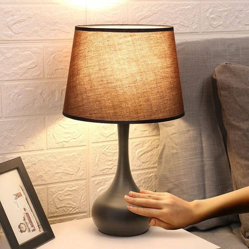 Touch lamp