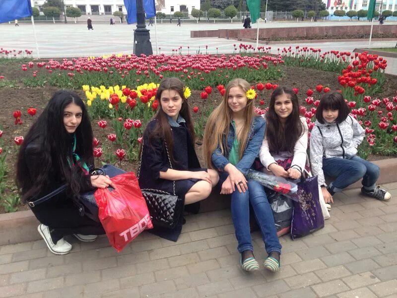 Буйнакского 8 махачкала. 8 махачкала. Лицей 8 махачкала. 8 махачкала. 8 махачкала.