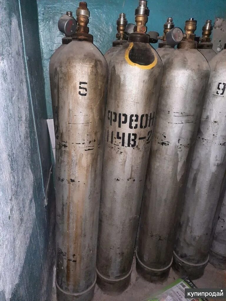 Лицо баллоны. Хладон 114в2. фреон 114в2, хладон 114в2. 114б2 в баллонах хладон. баллоны пожаротушения хладон фреон.