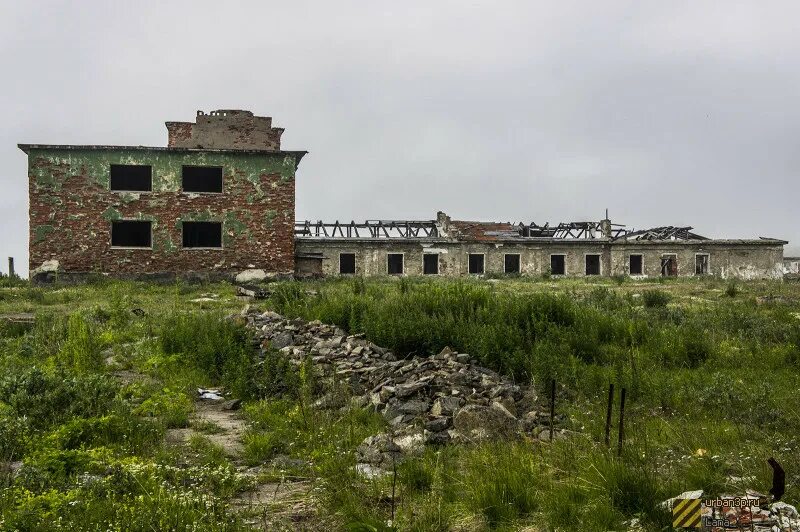 Восточный Кильдин Мурманская область. Поселок Западный Кильдин. Поселок Нижний Кильдин. Гарнизон на Кильдине. Ушли городок