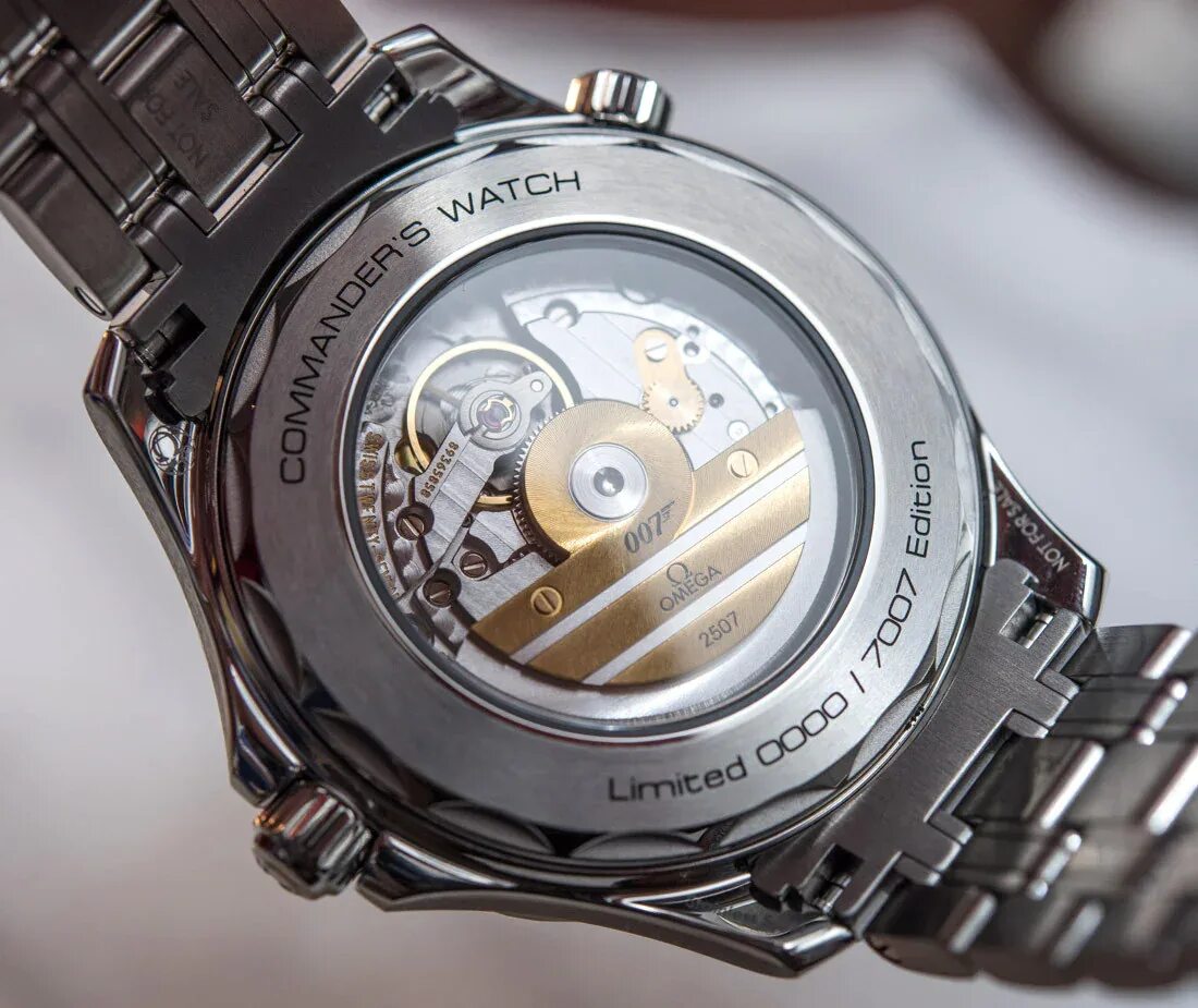 Omega commander. Omega seamaster 007. omega seamaster 007 edition. omega 007 limited. omega seamaster m 007.