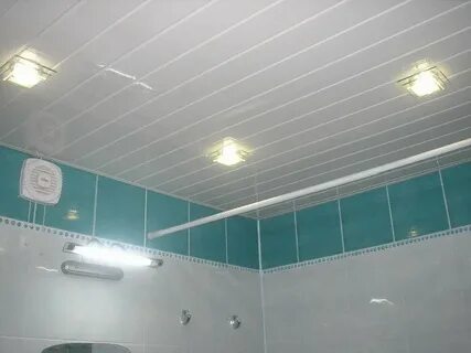 Потолок в ванну из пластиковых панелей