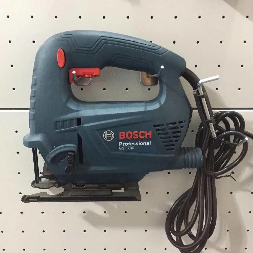 Пилы лобзиковые gst 700 bosch. Кейс для bosch gst 700. Лобзик bosch gst 700. 020. Кейс для bosch gst 700.