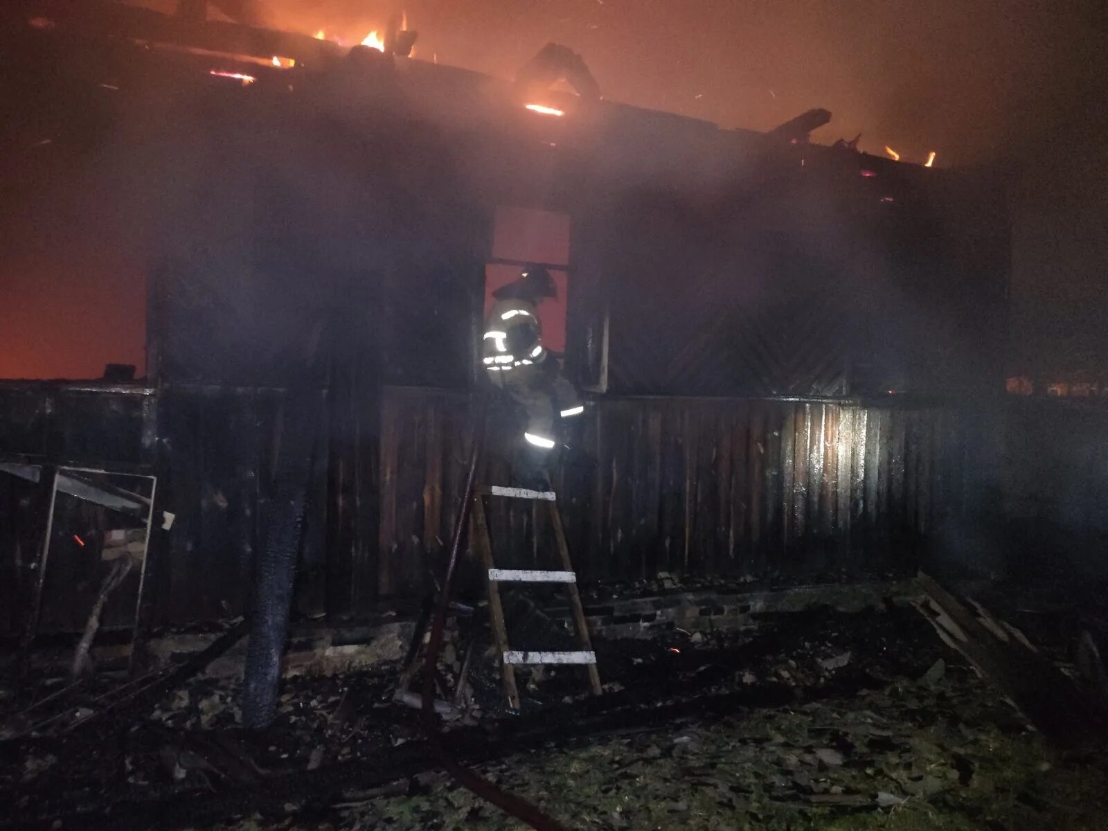 Пожар в Пушкино Московской области вчера. Пожар в Гусь-Хрустальном. Пожар в Курлово. Пожар в Курлове Гусь Хрустальный район 1 0 7.