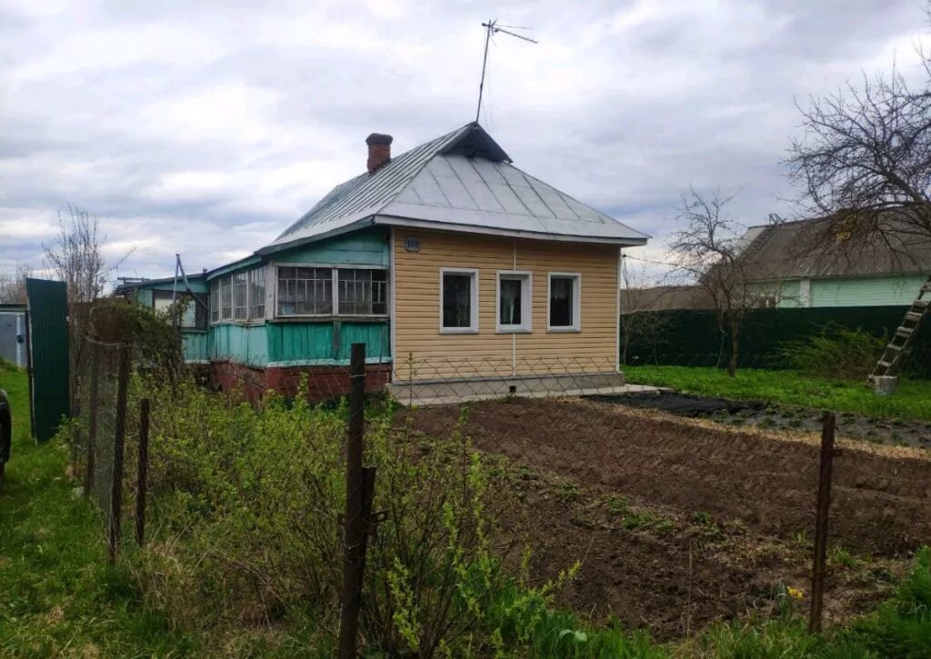 Купить дом в московской области шаховском. Середа Шаховской район. Село Середа Шаховской район Московской области. Деревня Середа Шаховской район. Поселок Середа.