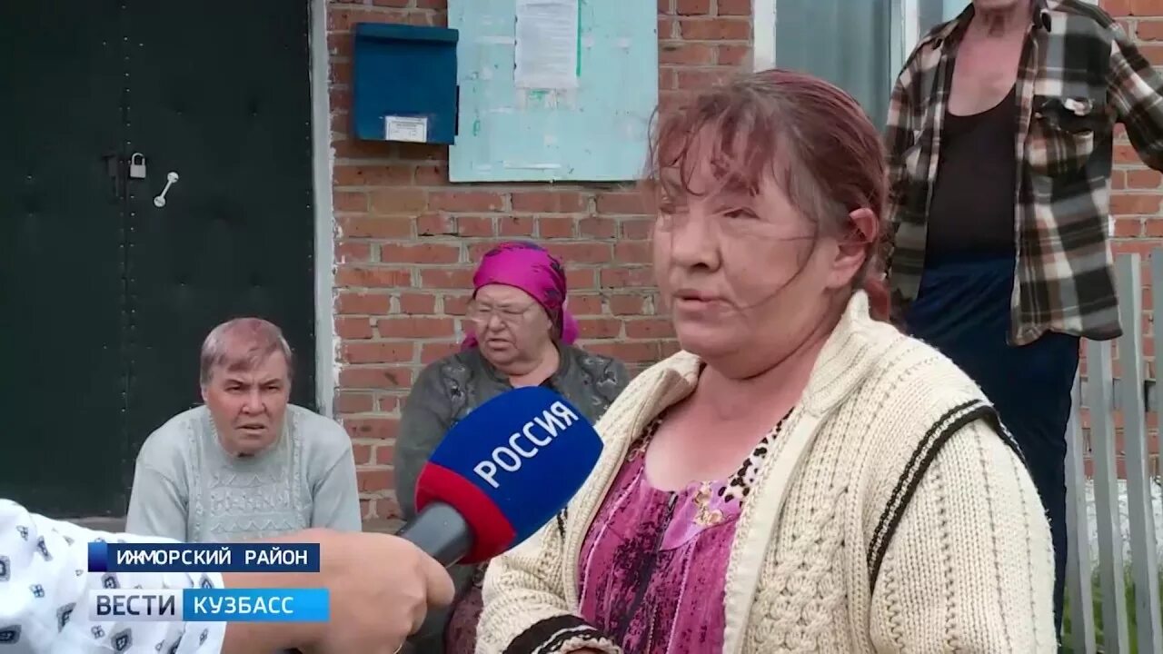 Пгт ижморский. Синие трактора обычно чистят дороги от снега. Погода на неделю ижморский кемеровская область. Погода на неделю ижморский кемеровская область. Погода на неделю ижморский кемеровская область.