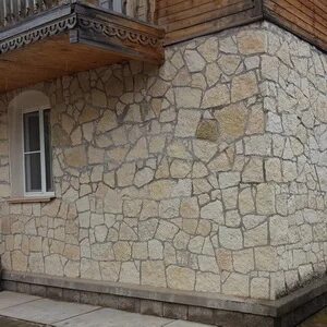 Камня пока
