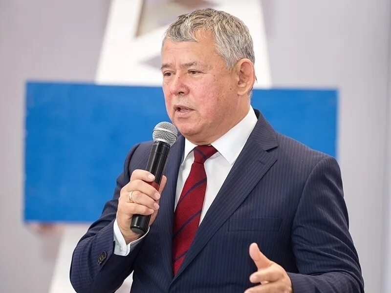 Буровые в мегионе. Михаил черевко мегион. Убр мегион. Дейнека глава мегиона. Мубр мегион.