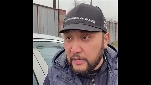 Ерлан примбетов и сека. Ерлан примбетов актер. Алишер утев режиссер. Ерлан примбетов биография. Ерлан примбетов фото.