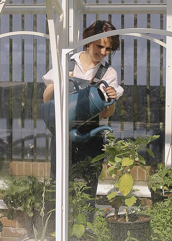 Gardena набор капельного полива в выходные дни 1265-20. Лека гарден магазин профессиональных семян. Лейка дизайнерская кофейник xala butler. Gardena 1265. House and garden nutrients.