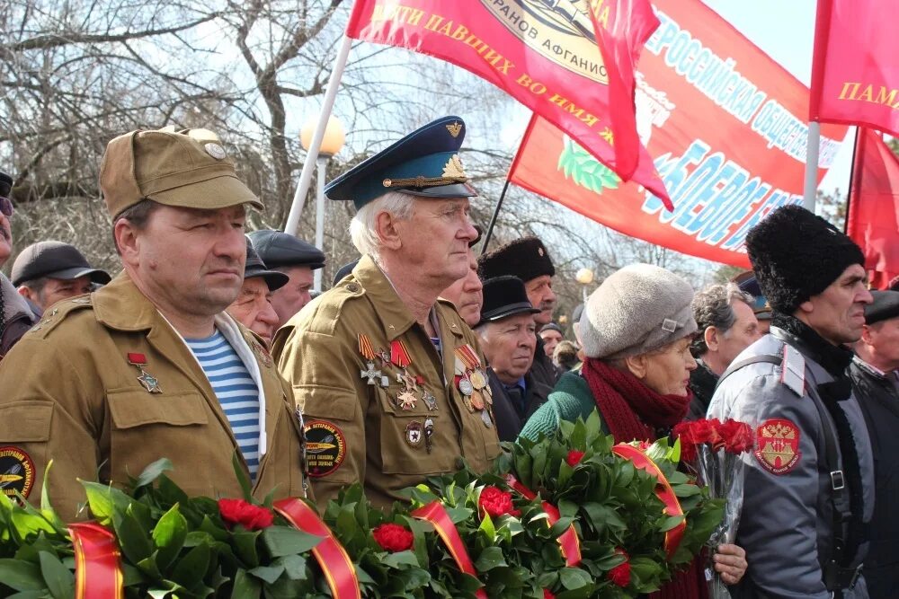 Сколько ветеранов афганистана. Ветераны афганистана толбатов виктор. Ветераны афганской войны с наградами афгана. Ветеран боевых действий. Александр иванцов ветеран афганистана.