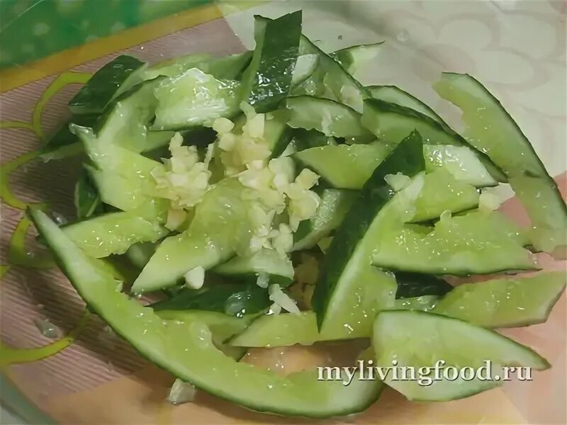 Салат с картофелем пай. Салат с картофелем пай рецепт. Салат пай с огурцом. Салат с картофелем пай и курицей. Салат с картошкой пай.