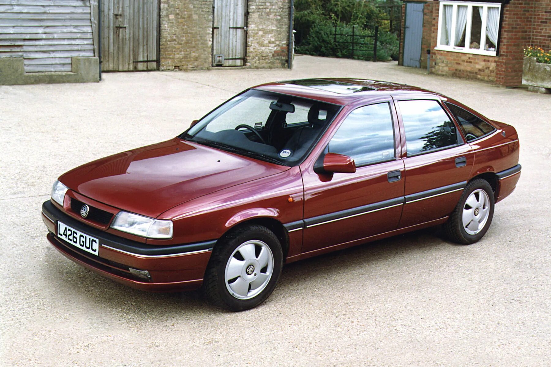 Опель Вектра 1988 хэтчбек. Опель Вектра хэтчбек 1992. Opel Vectra 1995. Опель Вектра а 1995 2.0.