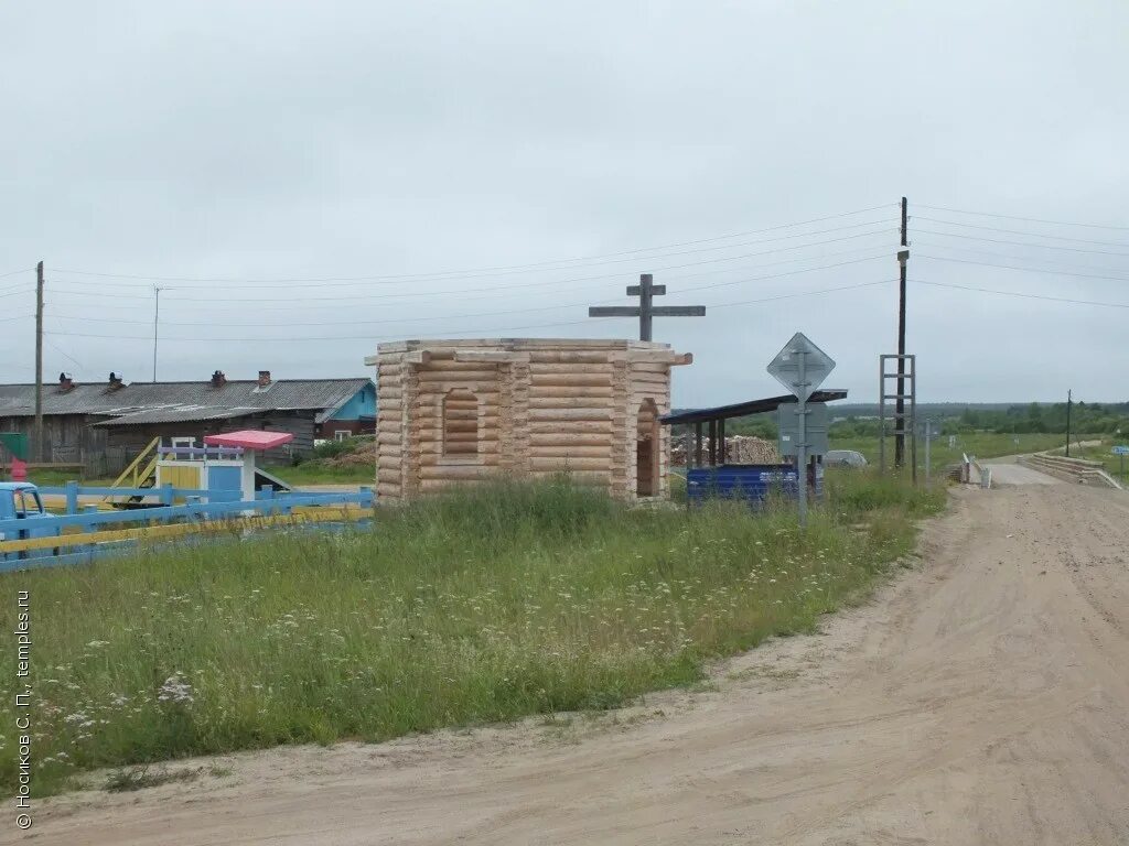 Село сура пинежский район. Аэропорт в Суре Пинежского района Архангельской области. Сура Архангельская область Пинежский район. Село Сура Пинежский район Архангельская область. Поселок Сура Пинежского района.