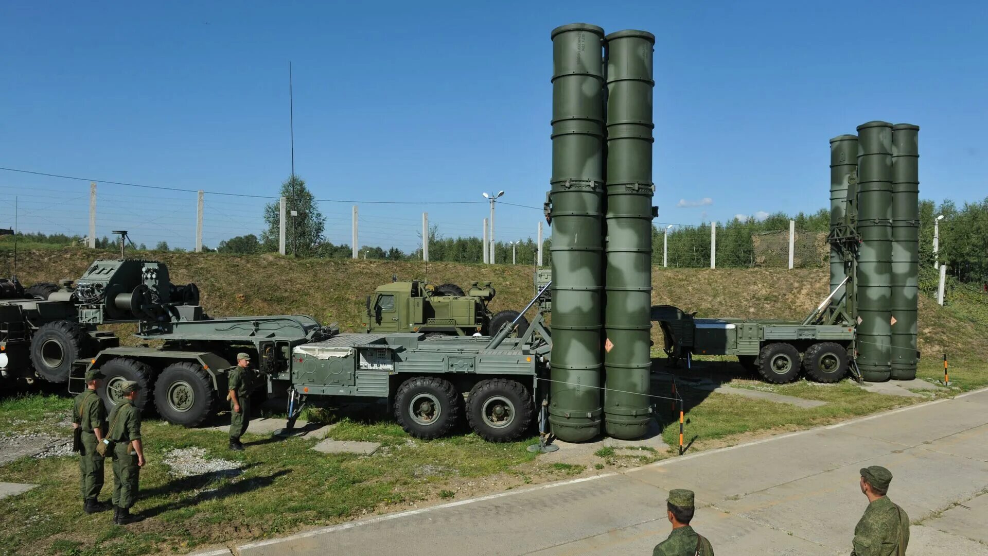 Устройство с 400. С-400 триумф. с 300 фаворит. с 400 алмаз антей.