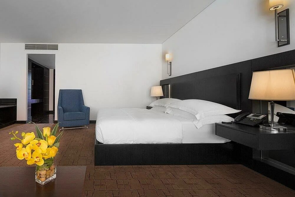 Riu дубай отель дубай. Marina byblos hotel 4*. Dubai hotel отзывы. Riu hotel dubai 4. Отели даунтаун дубай.