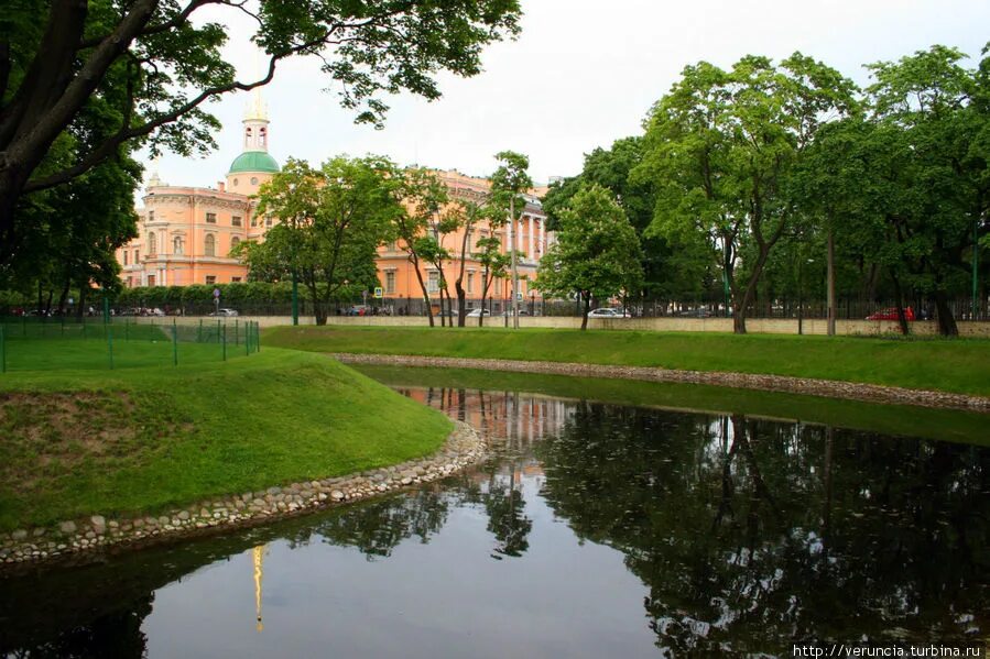 Михайловский сад Санкт-Петербург. Михайловский парк Питер. Михайловский сад Москва. Михайловский сквер СПБ.