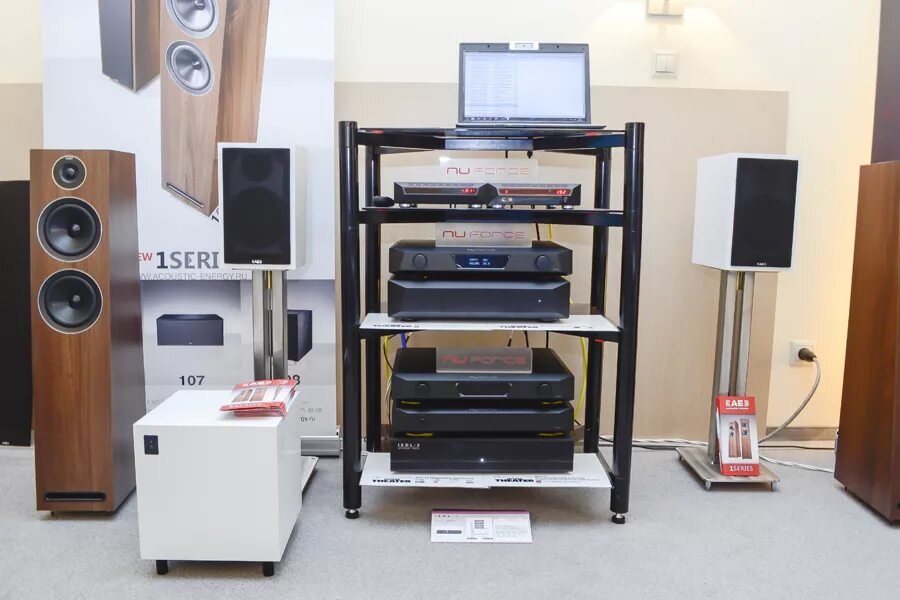 Hi fi high end show. Hi-Fi-Rack High-end hsl614. Hi Fi Hi end show 2022. Вертикальная аудиоколонка Hi Fi and Hi end show. Atomic 1004 Hi Fi.