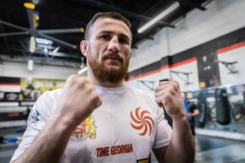 Двалишвили победил