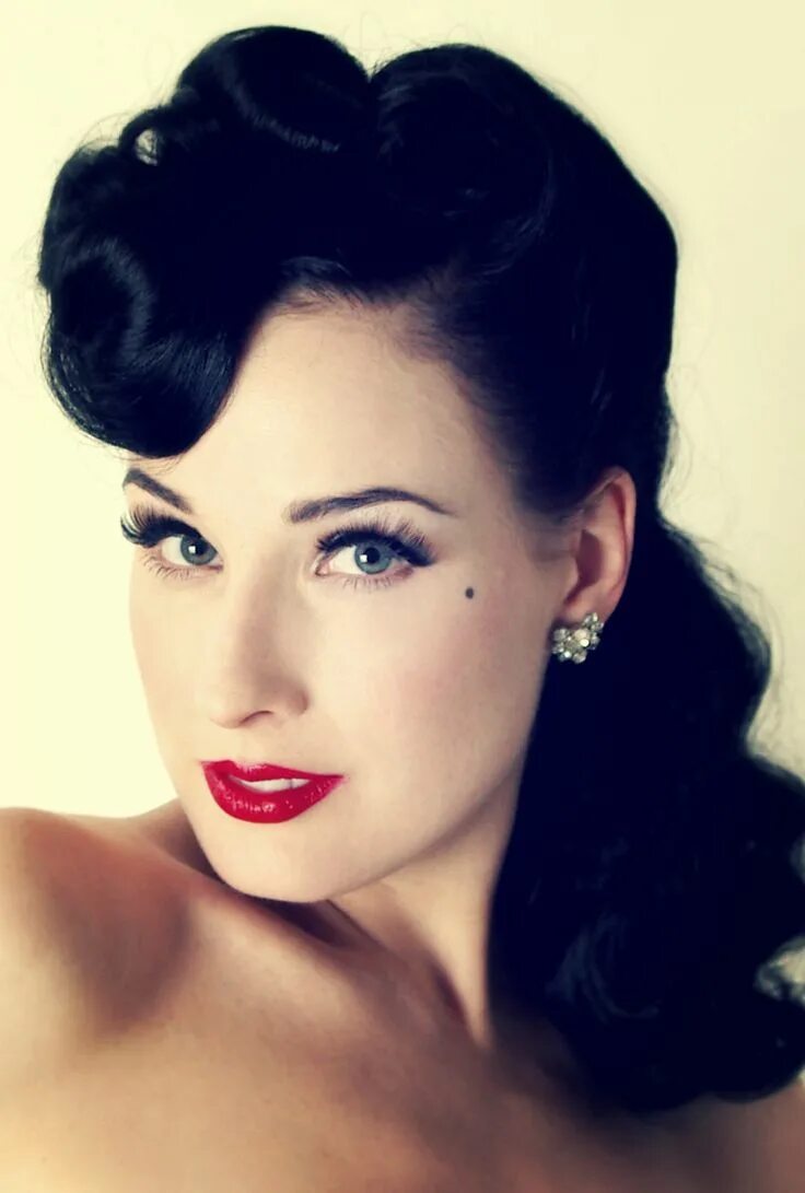 15 Sencillos tutoriales para crear tu propio peinado 'pin-up' en menos de 5 minu