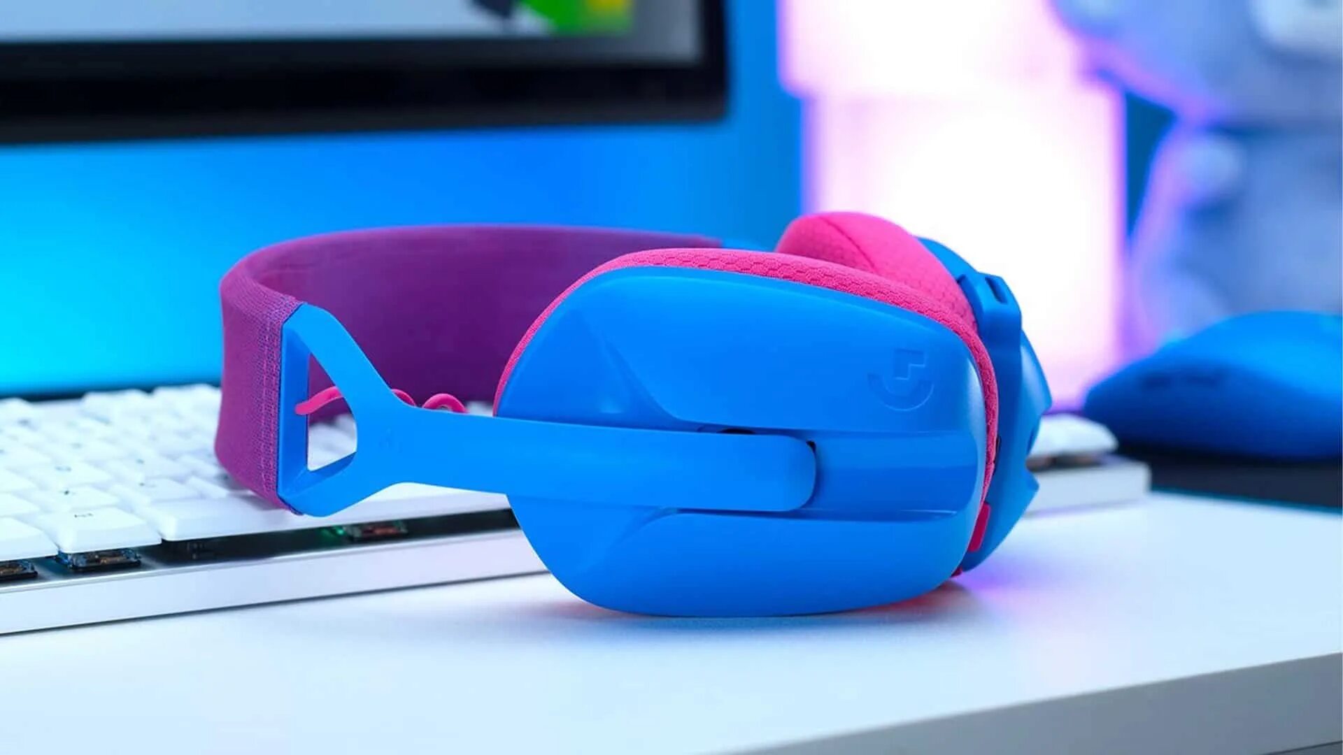 Logitech g435 нет звука. Logitech g435 lightspeed. logitech g g435. наушники с микрофоном logitech g435. логитеч 435.