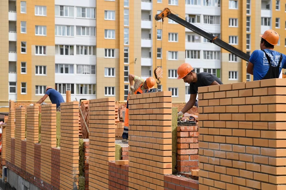 Новые изменения в строительстве. Стройка. Стройка в квартире. Стройка социальных объектов. Строительство жилья.