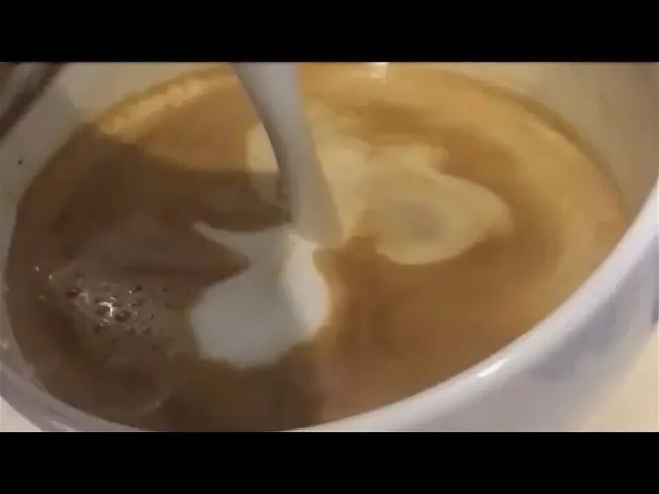 Кофе с сиропом приготовление. Мокко кофе рецепт в кофемашине. Кофе рецепты приготовления. Кофе с алкоголем название. Мокко кофе рецепт.