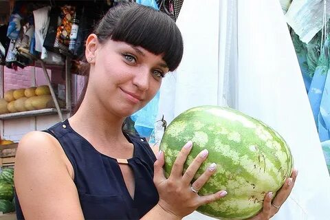 Женские дыни