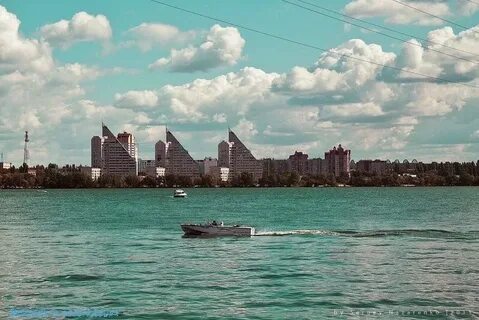 Вода на левом берегу
