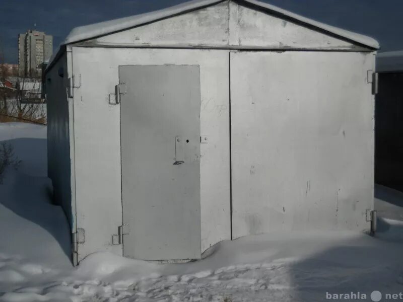 Куплю гараж б у недорого. Гараж металлический Омск. Гараж Омск Мичурина. Омск гараж Восток-95. Омск 3 Молодежная гаражи.