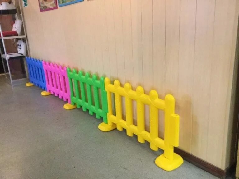 Забор декоративный для сада. Игровая ограда pilsan funny play area. Лаз lerado lah-709. Ограждение для сада. Детский заборчик.