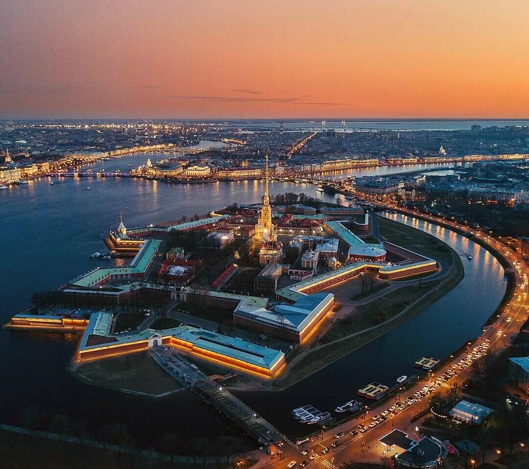 Можно ли в санкт петербурге. Петропавловская крепость. петропавловске крепость в санкт-петербурге. петропавловская в санкт-петербурге петропавловская крепость. петроградская крепость.