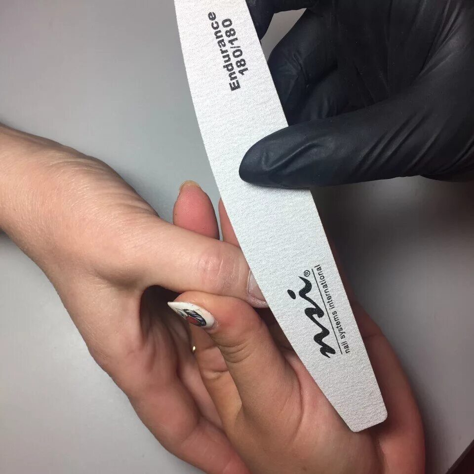 пилка для ногтей гель