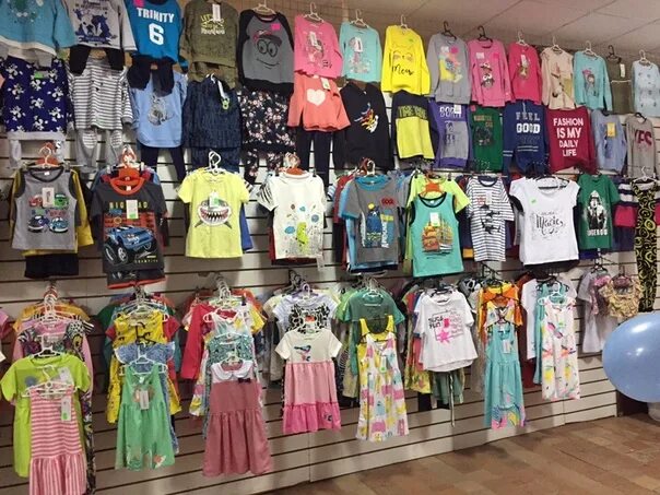 Одежда алексеевка. Магазин мужской одежды екатеринбург. Магазин ника город алексеевка белгородская область. Сити центр алексеевка белгородская область. Магазин новосел алексеевка белгородская область.