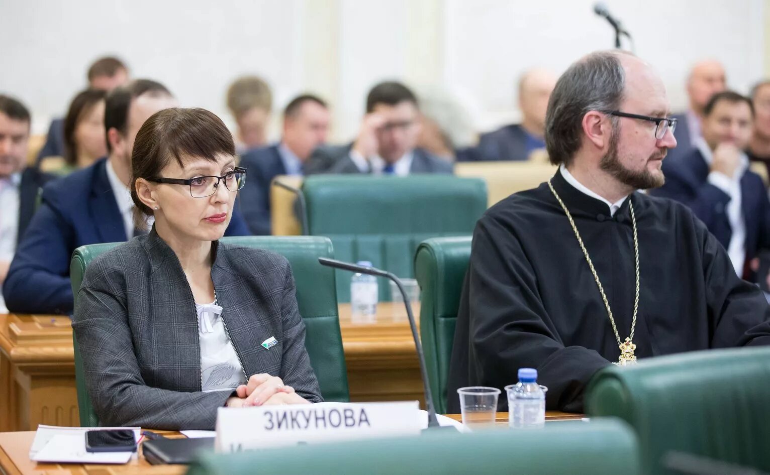 Председатель законодательной думы хабаровского края. Председатель законодательной думы хабаровского края. Зикунова и. Председатель законодательной думы хабаровского края. Председатель хабаровской краевой думы зикунова.