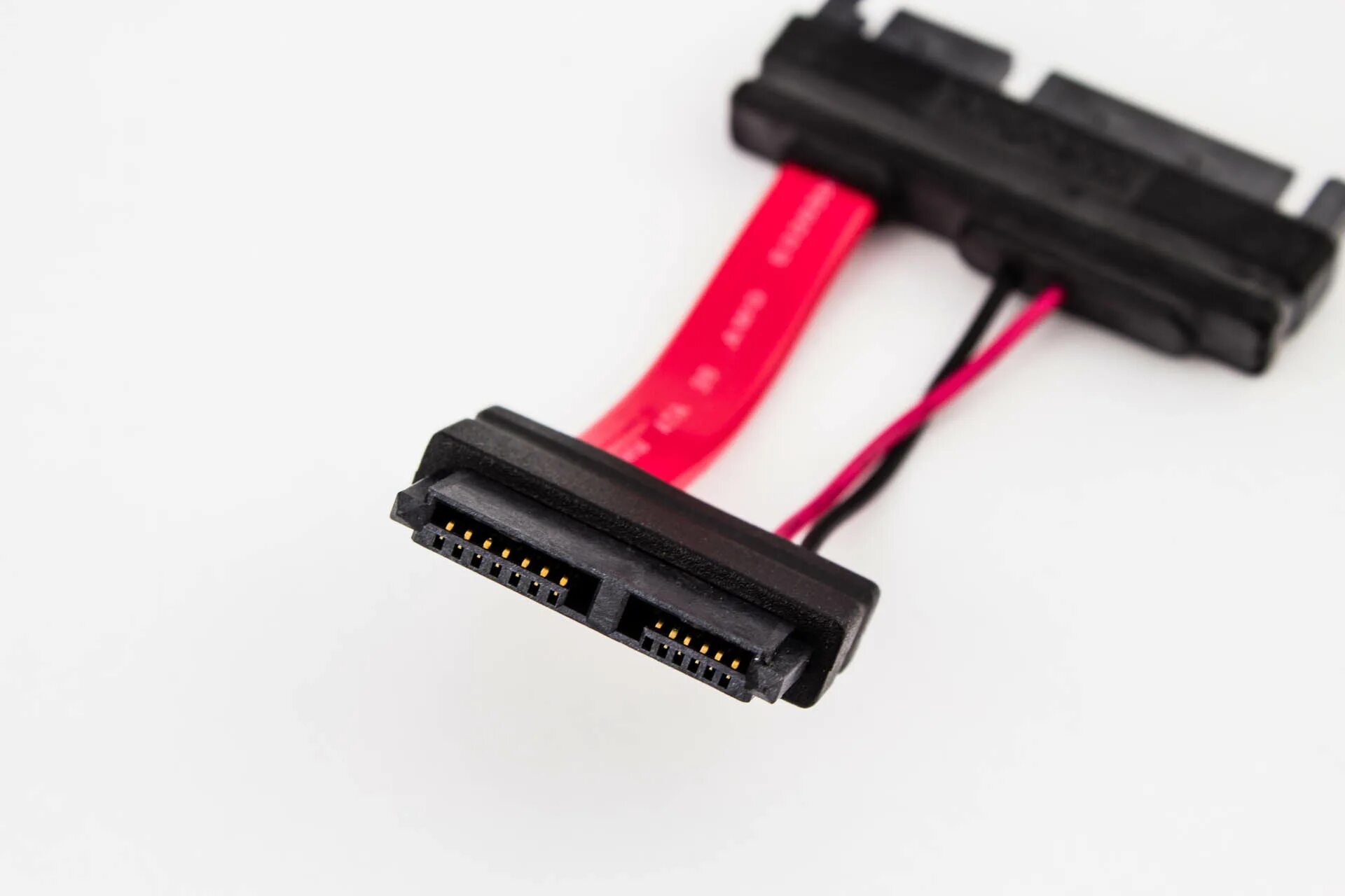 Подключить ssd sata 3. Разъем sata 3 2.5 hdd. разъем сата для жесткого диска 2 5. sata 150 разъем. sata slimline sata переходник.