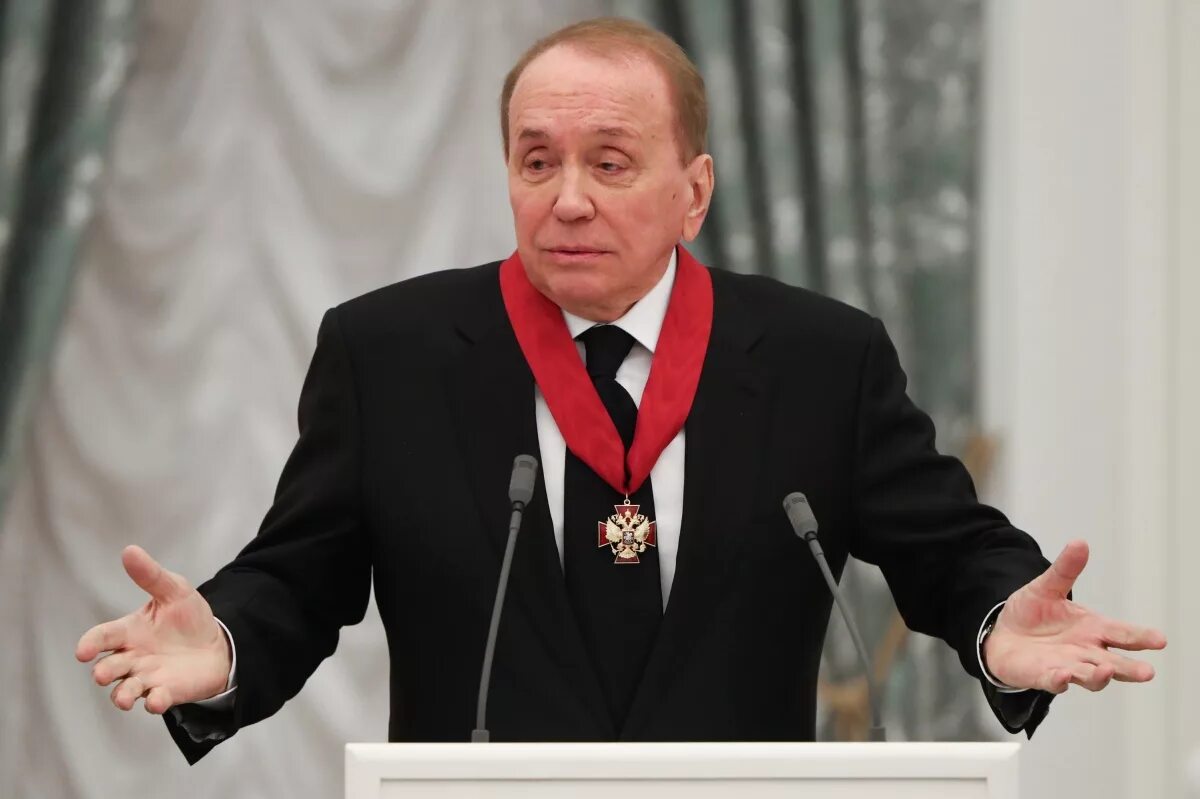 Александр масляков сейчас 2022. Александр масляков 2021. Что с масляковым старшим последние новости. Что с масляковым старшим последние новости. Александр васильевич масленков кнв.