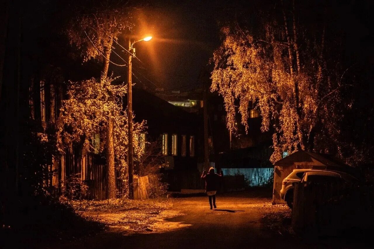 Доброй ночи фото зима красивые. Ночной челябинск. Доброй ночи томск. Ночной томск. В приоре ночью.