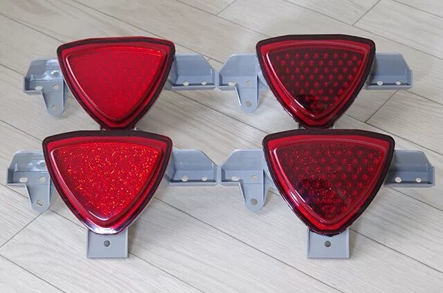 Куплю задние противотуманные фары. Mazda rx8 фонарь задний led. Задняя ПТФ Mazda bt50. Фонарь противотуманный Lexus rx350. ПТФ Mazda rx8.