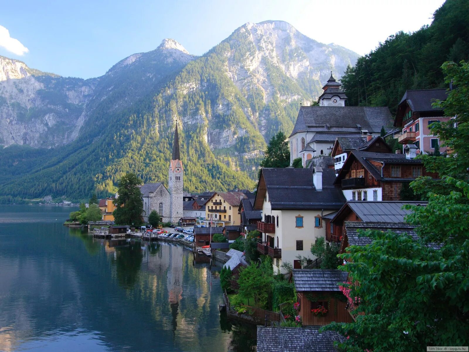 Деревня в австрии гальштат. Austria cities. Деревушка гальштат австрия. Хальштатт австрия. Озеро хальштеттер австрия.