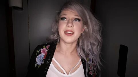 ..."If you've ever wondered what #ScarlettJohansson would look li...